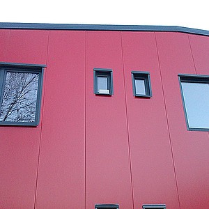 Heinrich Wasel & Sohn GmbH - Neue Hallen-Fassade